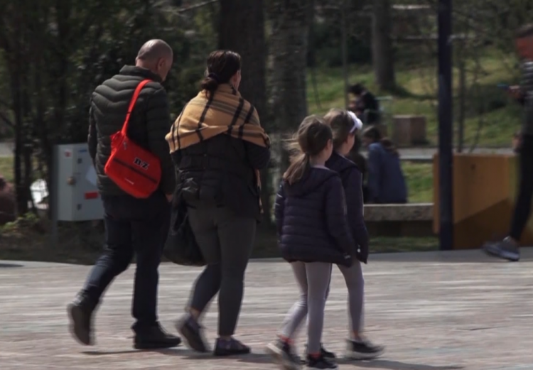 Shqipëria, mes 5 vendeve me uljen më të madhe të lindjeve