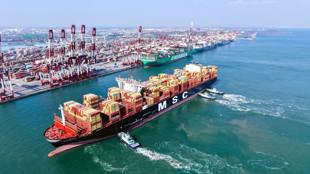 Kina zotohet t’u kundërpërgjigjet tarifave të Shteteve të Bashkuara