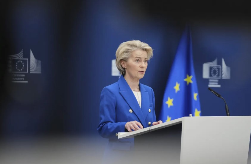 Udhëheqësit e BE-së do të mbajnë bisedime urgjente për Ukrainën, von der Leyen: Evropa përballet me një rrezik të qartë