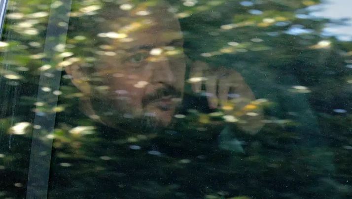 Nuk kishte ndodhur kurrë më parë! Analiza e DW: Si mund të vazhdohet pas skandalit në Shtëpinë e Bardhë?