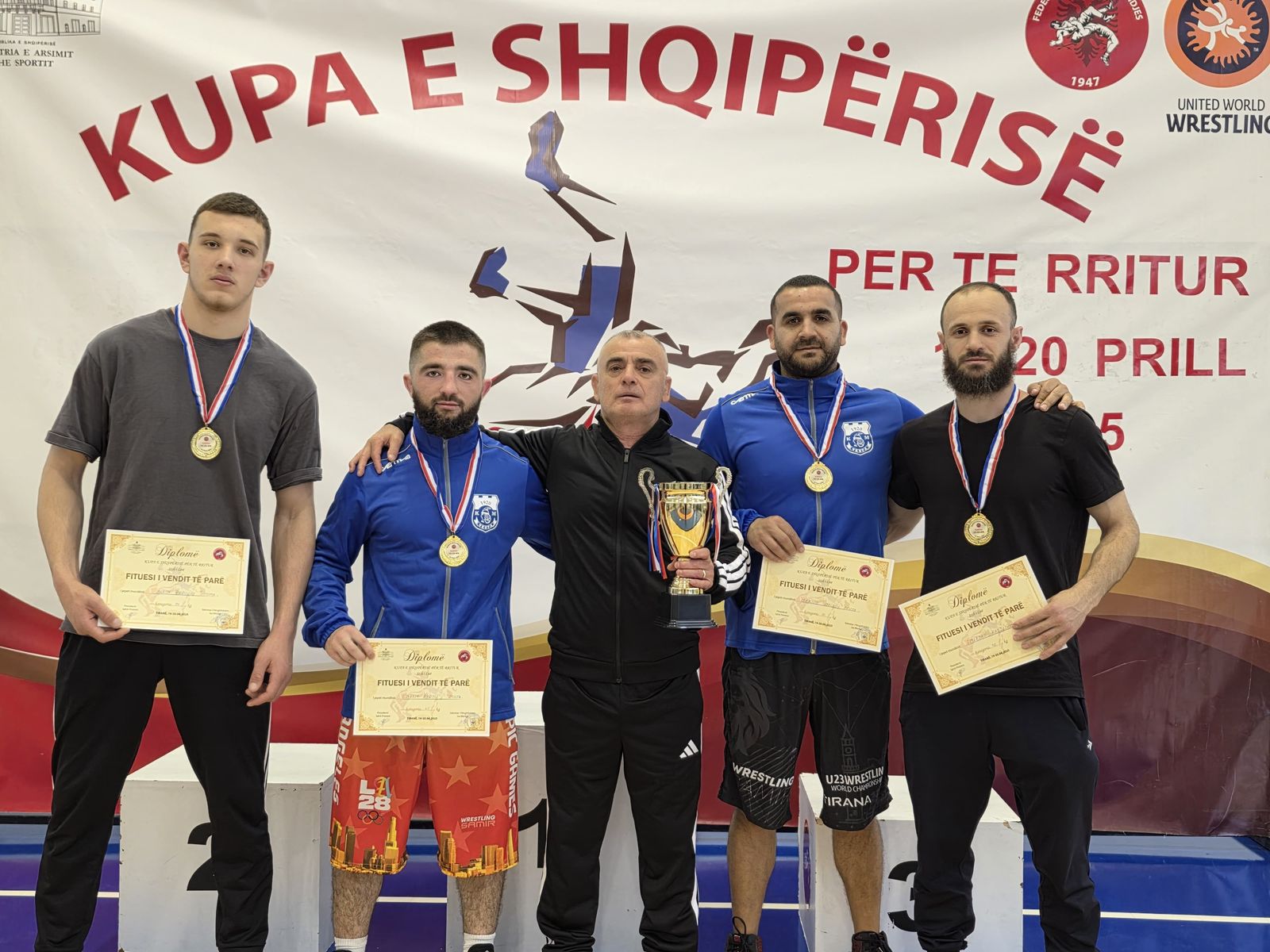 Teuta me paraqitje dinjitoze në mundje, Marjus Malko del i pari në stilin e lirë 92 kg