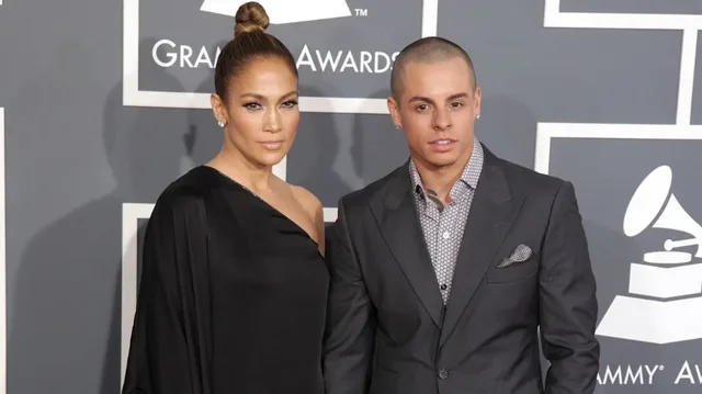 Probleme ligjore/ Ish i dashuri i Jennifer Lopez, Casper Smart akuzohet për kultivim të bimëve narkotike në një fermë në shtëpinë e tij