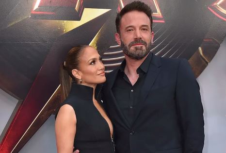 Ben Affleck flet si rrallëherë për Jennifer Lopez dhe marrëdhënien me fëmijët e tyre