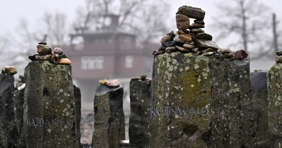 “Ata i trajtonin njerëzit si kafshë”- Buchenwald, ishte ferri! Brenda kampit të përqendrimit nazist ku humbën jetën 56 mijë të burgosur