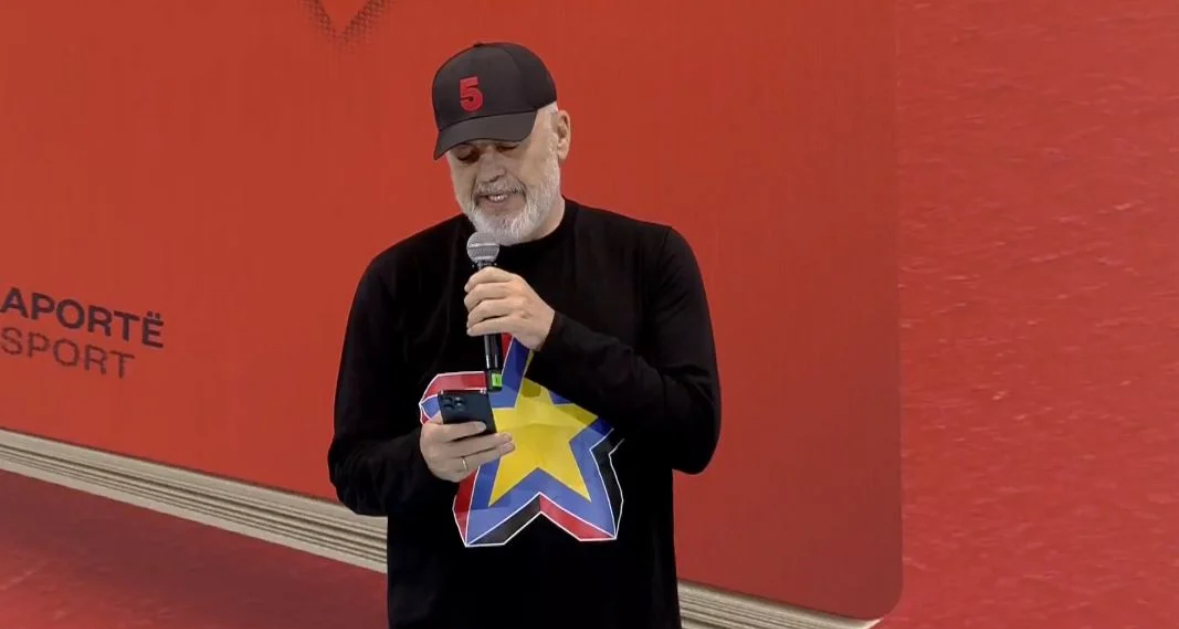 “Gratë demokrate të marrim peng burrat”, Rama ka një kërkesë nga Dibra për socialistet: Kujdes kunatat, janë të rrezikshme… I love You 
