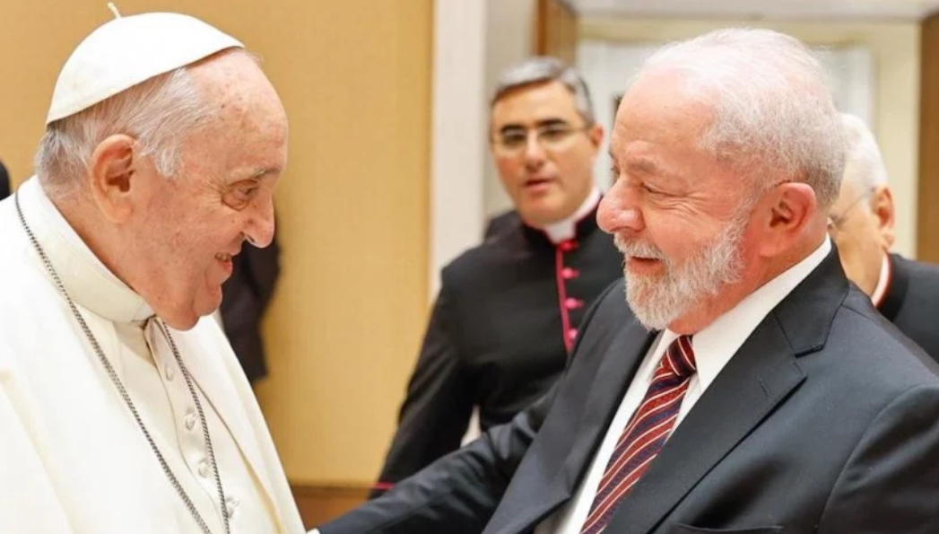 Brazili shpall shtatë ditë zi kombëtare për vdekjen e Papa Françeskut, presidenti: Njerëzimi humbi sot një zë respekti!