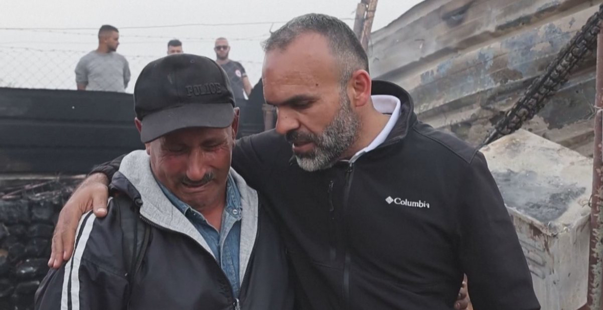 Izraeli godet një stacion policie në Gaza, 26 të vrarë