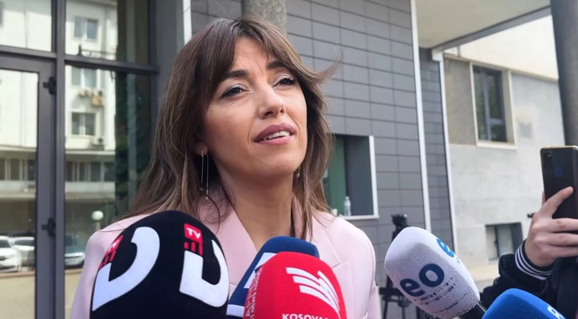 Albulena Haxhiu ‘nuk lëshon pe’: Nëse nuk votohet kryetari i Kuvendit, shkojmë në zgjedhje të reja
