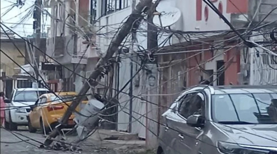 Ekuadori goditet nga një tërmet i fuqishëm, plagosen 20 persona