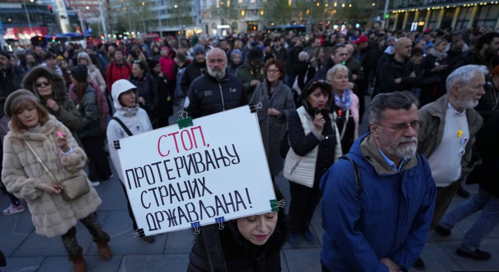 Analiza e REL: Dëbimi i shtetasve kroatë nga Serbia, drama njerëzore në mes të tensioneve politike