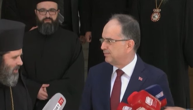 “Më shumë mirëkuptim mes nesh”- Festa e Pashkës, mesazhi i Presidentit Begaj për të rinjtë: Të kenë një të ardhme të ndritur këtu në vendin e tyre
