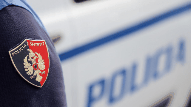I shpallur në kërkim për kultivim të bimëve narkotike, arrestohet 34-vjeçari