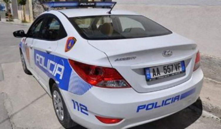 Po kthehej për në banesë, dhunohet me sende të forta 52-vjeçari! Autorët largohen me automjet