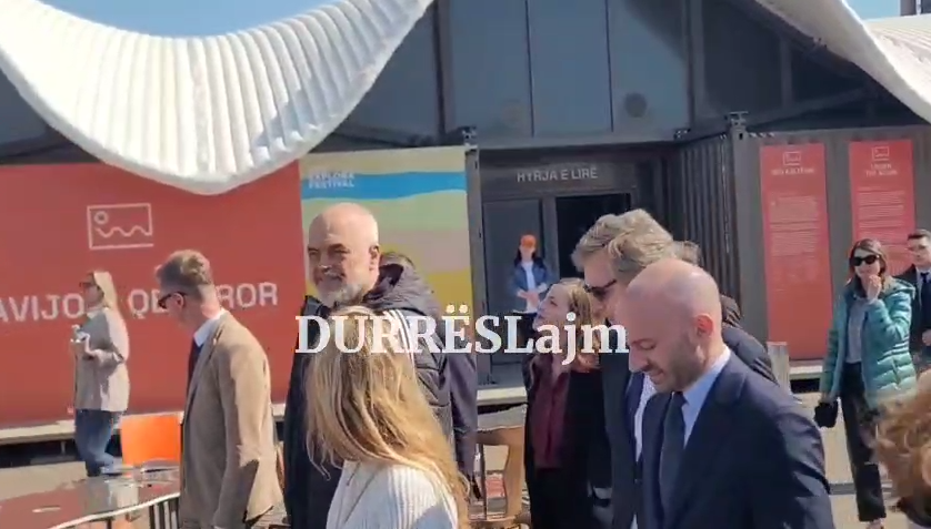 Kryeministri Rama viziton anijen “Art Explora” në Durrës (VIDEO)