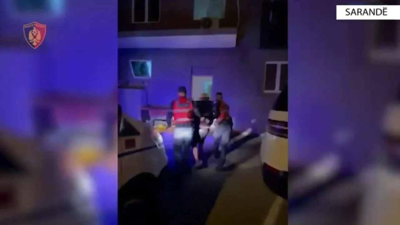 Grabiti me thikë në Sarandë dhe tentoi të përdhunonte shitësen, arrestohet në Durrës 48-vjeçari (EMRI)