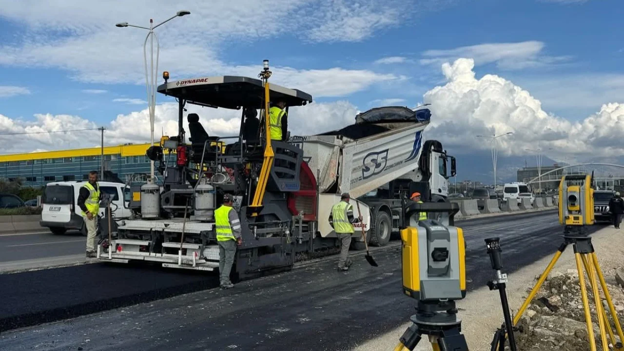 “Punimet kanë ecur me ritme shumë të mira”/ Rama për kantierin e zgjerimit të superstradës Tiranë-Durrës: Realizimi ka arritur në 50%