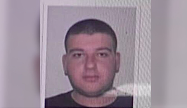 Ky është i riu i vrarë në Durrës, autorët e qëlluan sapo doli nga makina