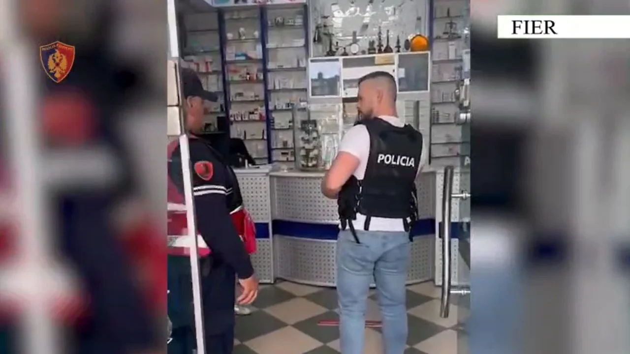 EMRAT/ Tregtonin ilaçe të kontrabanduara, arrestohen katër administratorë farmacie në Fier