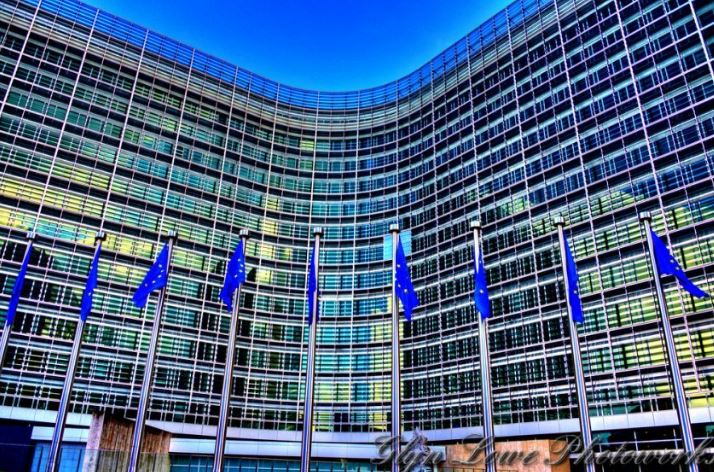 Komisioni Evropian zgjat deri në 2027, statusin e refugjatit të mbrojtur të qytetarëve ukrainas në vendet e BE-së