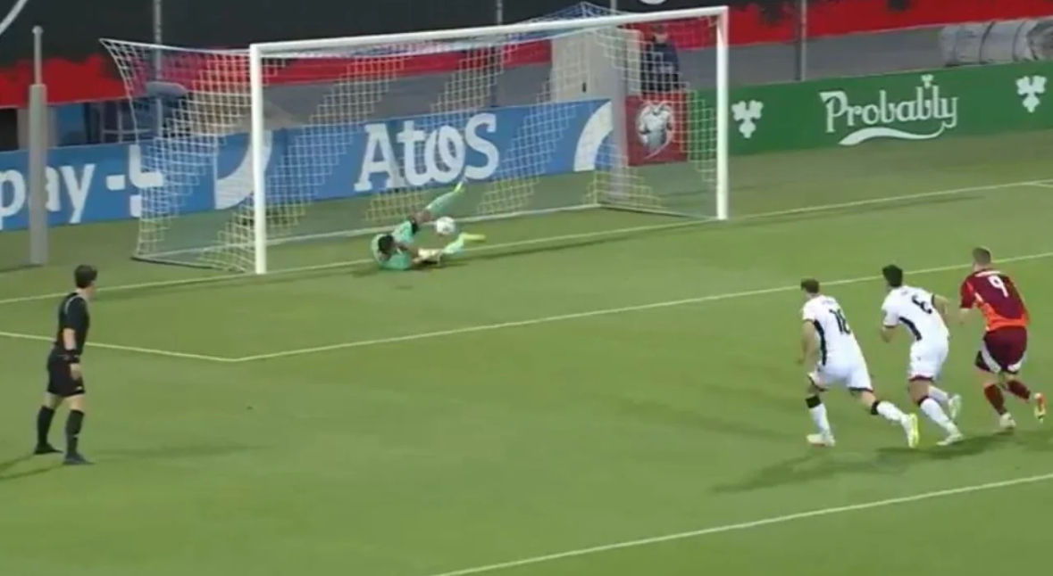 LETONI-SHQIPËRI/ Zhbllokohet sfida, kuqezinjtë kalojnë në avantazh pas 28 minutash