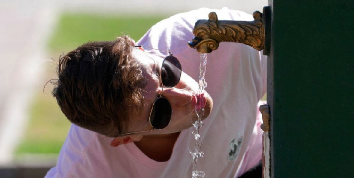 I nxehti ekstrem në Itali, 5 vende nën ‘alarm të kuq’ për këtë fundjavë 