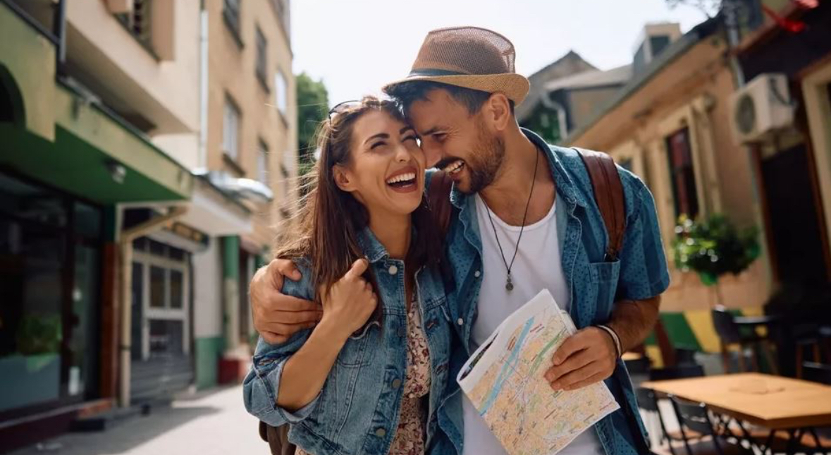 Katër gjëra që çiftet e lumtura i bëjnë ndryshe, sipas një psikologu