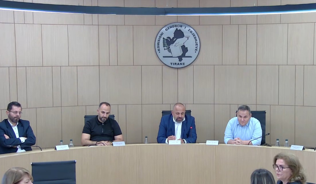 KAS vendos rinumërimin e të gjitha kutive të votimit në qarkun Fier