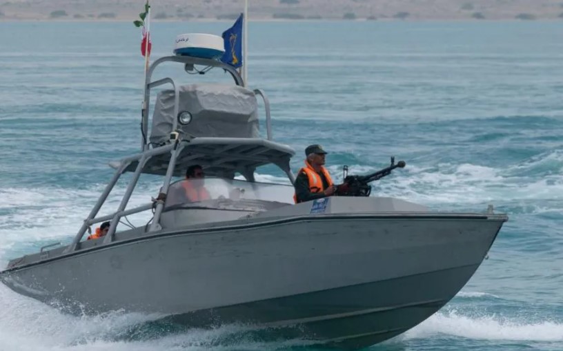 Ngushtica e Hormuzit, analiza e BBC: Çfarë ndodh nëse Irani mbyll korridorin global të naftës? Pasojat për ekonominë