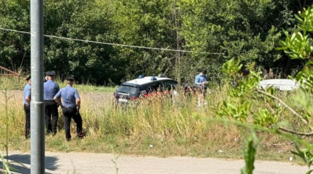 U vra nga biznesmeni italian, zbulohet identiteti i hajdutit shqiptar 26-vjeçar që u gjet i varrosur! Trupi i pajetë u zbulua në fuçi vere