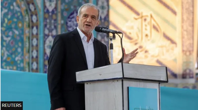 Presidenti iranian u bën thirrje qytetarëve të përballen me agresionin kriminal: Armiku nuk mund ta shkatërrojë popullin tonë përmes vrasjeve dhe terrorizmit