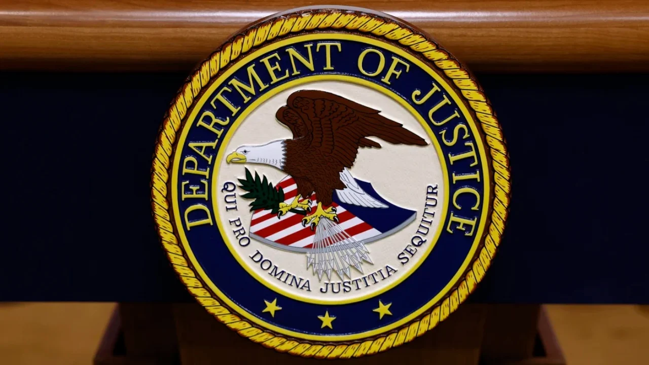 SHBA nuk ndalet, arreston një tjetër shkencëtare kineze! Akuzohet për kontrabandë të materialeve biologjike