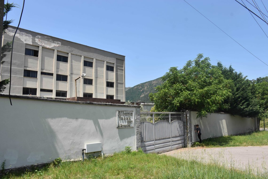 Sekuestrohen 9.3 milionë euro pasuri të grupit të kontrabandës së cigareve