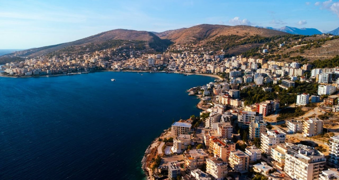 U fut në det për të notuar, zhduket pa asnjë gjurmë turisti portugez në Sarandë