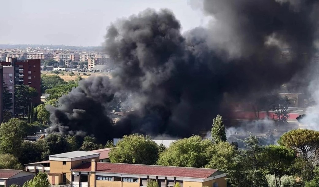 Shpërthim i fuqishëm në një pikë karburanti në Itali, raportohet për 21 të plagosur (VIDEO)
