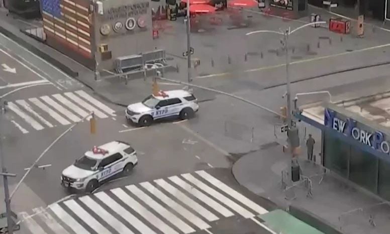Alarm në Manhattan, mbyllet Times Square pas pakos së dyshimtë