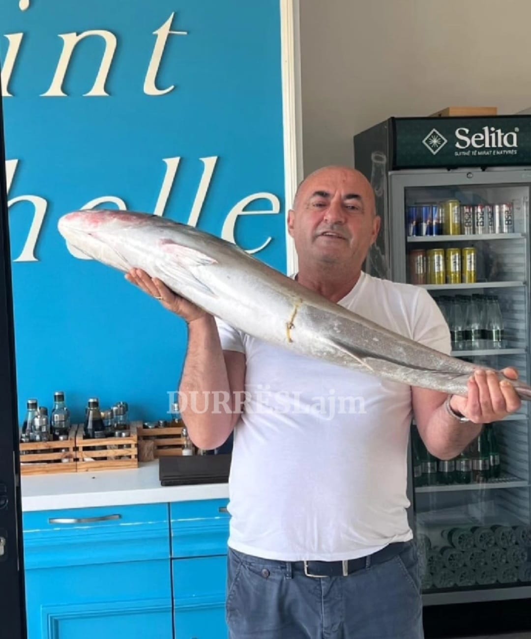 Jepet sot masa e sigurisë për ish-kreun e IMT Durrës, një ditë më parë IKMT i rrafshoi resortin