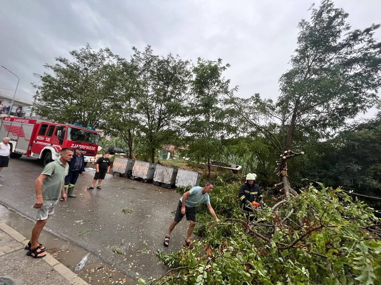 IGJEUM: Reshjet intensive të shiut do të vijojnë. Durrësi mes qarqeve më të rrezikuara