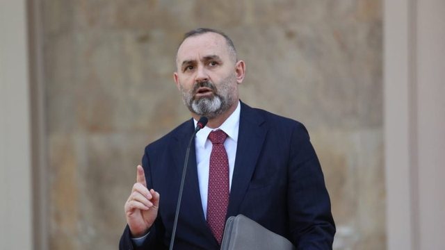 Aksioni për lirimin e hapësirave publike/ Manja: Nuk po sulmohet askush, po luftohet kundër paligjshmërisë