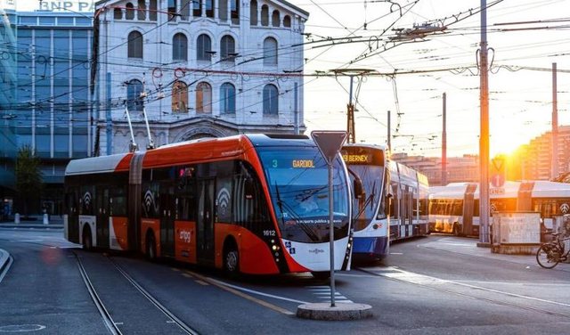 Gjeneva e bën falas transportin publik