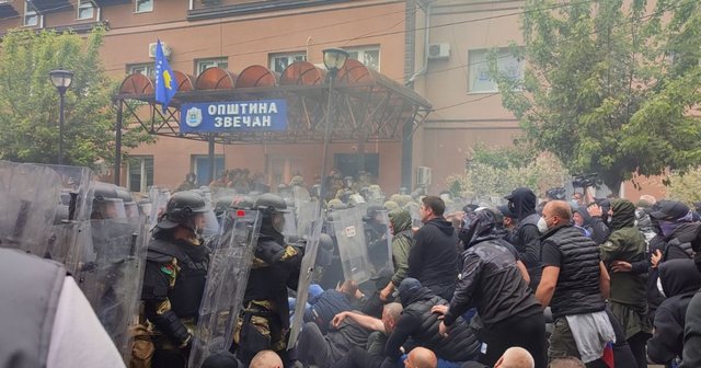 Sulmi ndaj pjesëtarëve të KFOR-it në Zveçan, Prokuroria Speciale e Kosovës kërkon një muaj paraburgim për një nga autorët e dyshuar