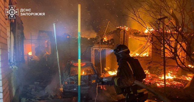 Ukraina godet rafineritë ruse teksa Moska kryen sulm masiv me dronë