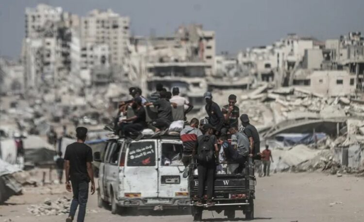 Ushtria izraelite paralajmëron palestinezët: Evakuimi nga Gaza i pashmangshëm