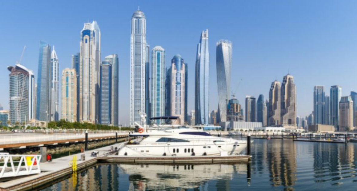 Nxehtësi ekstreme në Emiratet e Bashkuara: regjistrohen temperatura deri 51.8 gradë