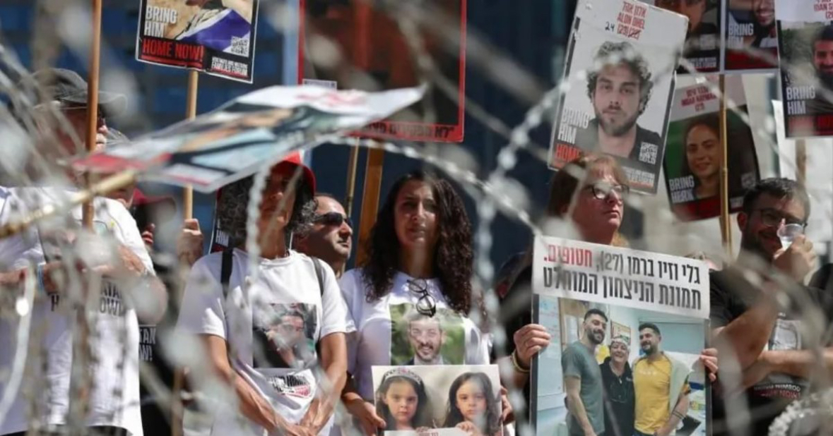 Qindra ish-zyrtarë izraelitë i bëjnë thirrje Trumpit: Na ndihmo në përfundimin e luftës në Gaza, ndaloni vuajtjet 