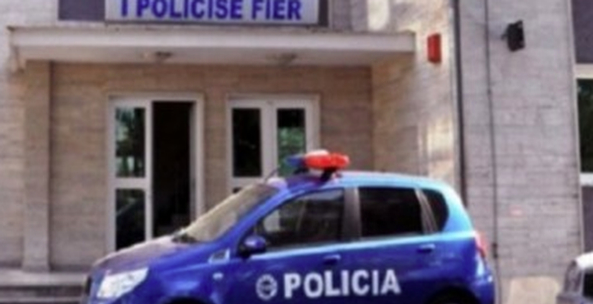 Ngjarje e pazakontë në Fier/ Pas vrasjes së qenit plas sherri mes fqinjëve, në procedim tre shtetas 