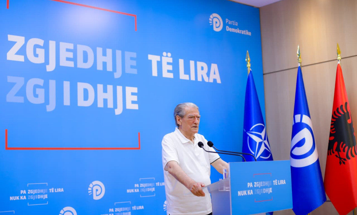 Berisha: Zjarret një krim i vërtetë shtetëror, Shqipëria u gjet e çarmatosur