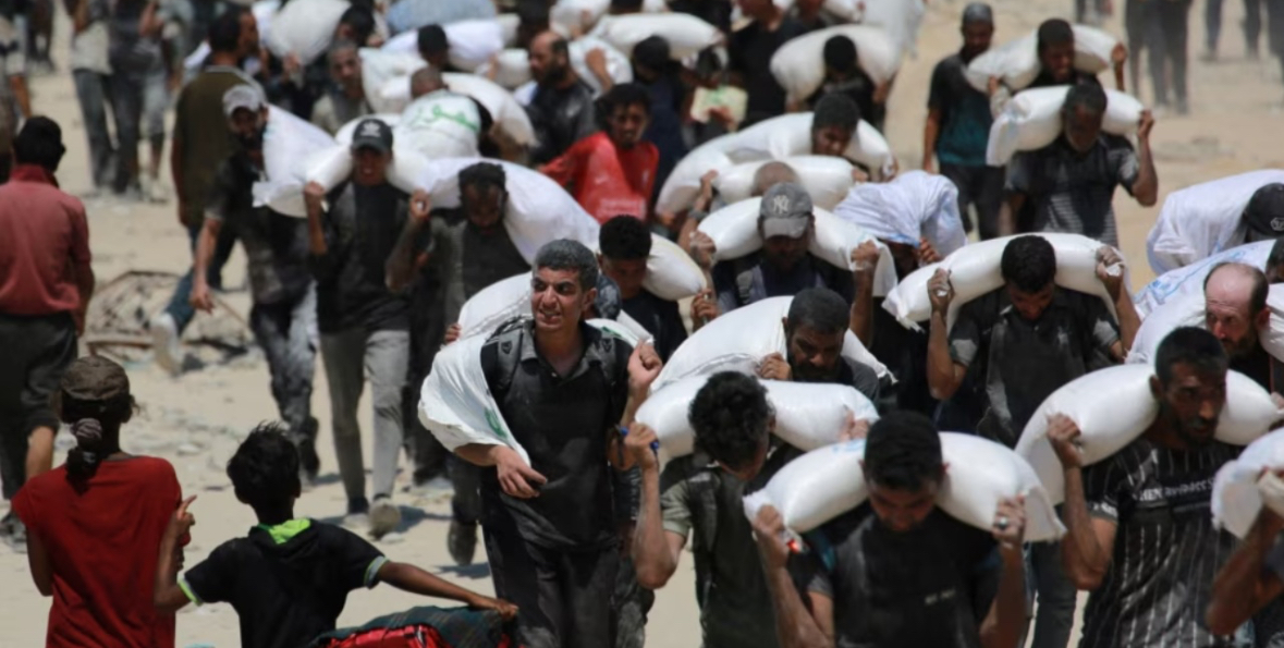 Kriza e urisë, anija me qindra tonë ushqim niset drejt Gazës