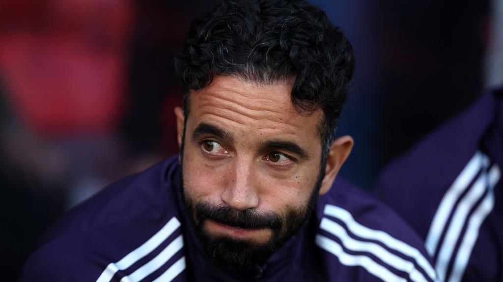 Eliminimi i Mançester Junajtid nga skuadra e kategorisë së katërt, Amorim: Më vjen keq për tifozët