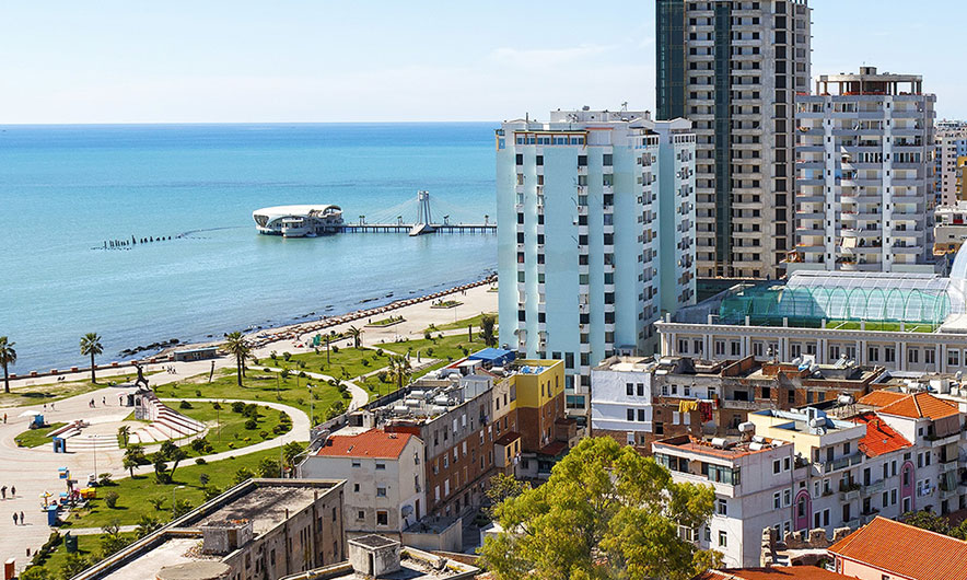 Vjeshta nis me diell, si do të jenë temperaturat ditët e para të shtatorit