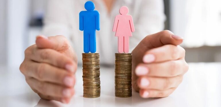 Në vetëm 4 profesione, gratë paguhen më shumë se burrat, por ua kalojnë në drejtim